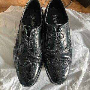 Classic Florsheim Men’s Dress Oxford Shoes with Broguing.